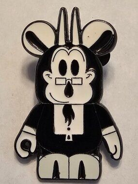 DISNEY Pin Trading ~ Vinylmation ~ Classic Characters ~ Gideon Goat ~ 2013 ~ P04